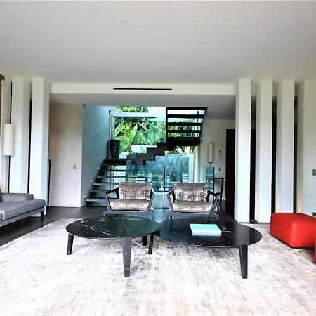 Aquamarine Vila *